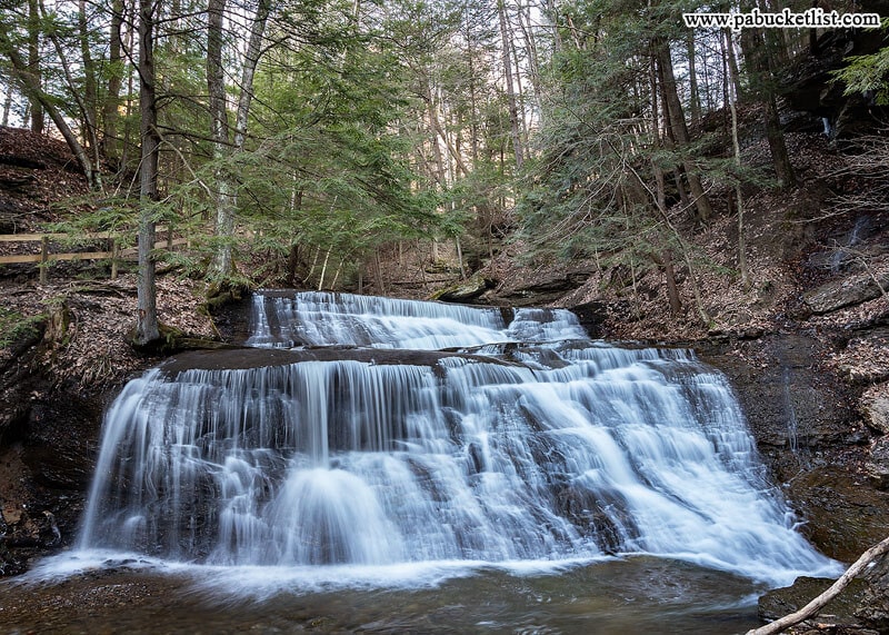 The two tiers of Hell's Hollow Falls.