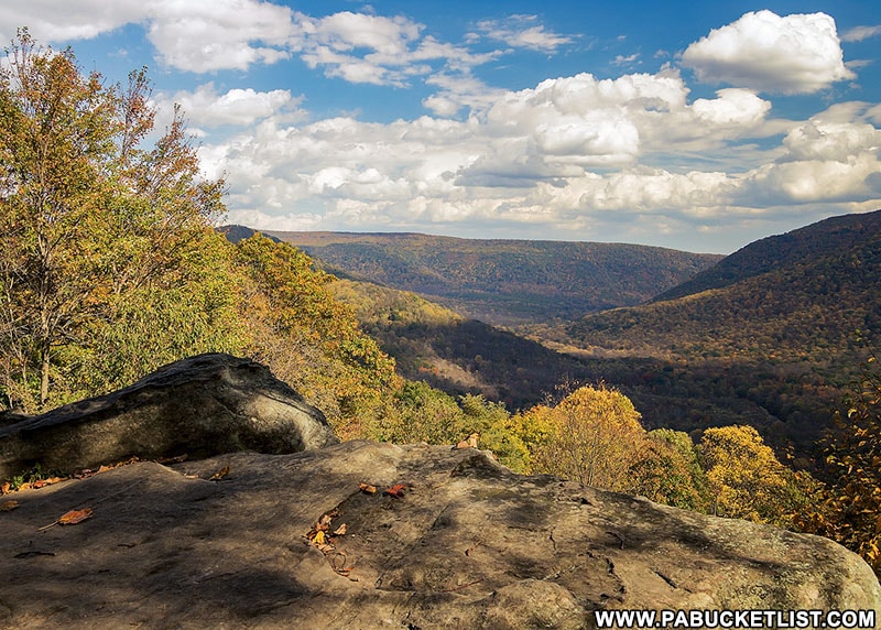 A sunny autumn afternoon at Baughman Rock Overlook.