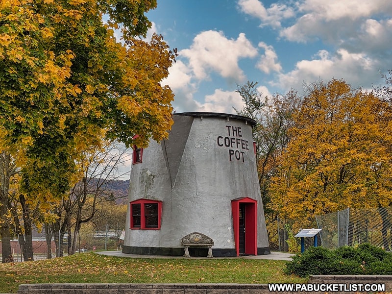 The Bedford Coffee Pot in October 2020.