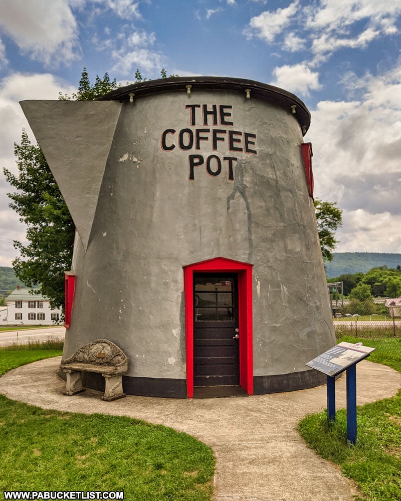 The Bedford Coffee Pot in 2020.