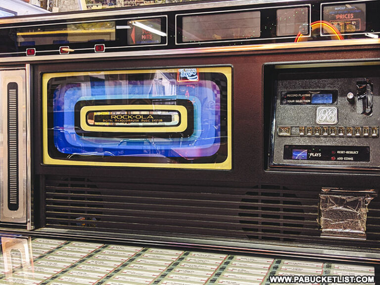 Exploring Jerry's Classic Cars and Collectibles Museum in Pottsville