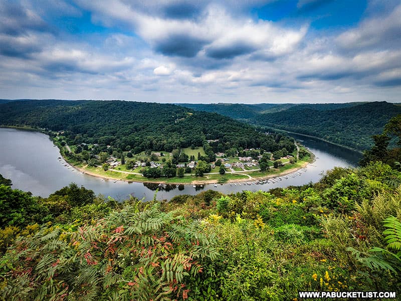 Brady's Bend Scenic Overlook in Clarion County, Pennsylvania.