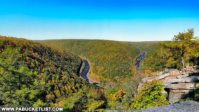Panoramic view of Tank Hollow Overlook in the Lehigh Gorge.