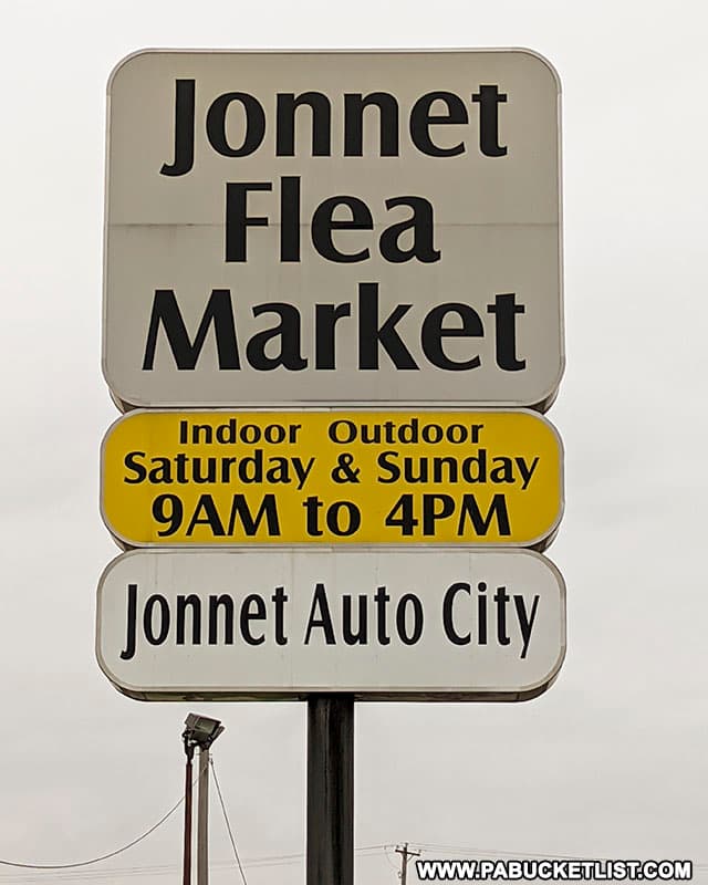 Jonnet Flea Market sign along Route 22 west of Blairsville.