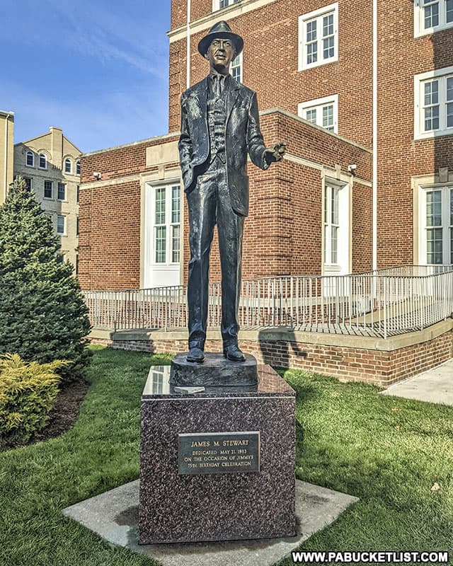 Bronze Jimmy Stewart statue in front of the Indiana County Courthouse.