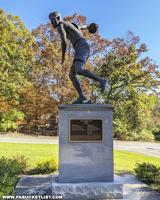 Jim Thorpe 1912 Olympics sculpture.