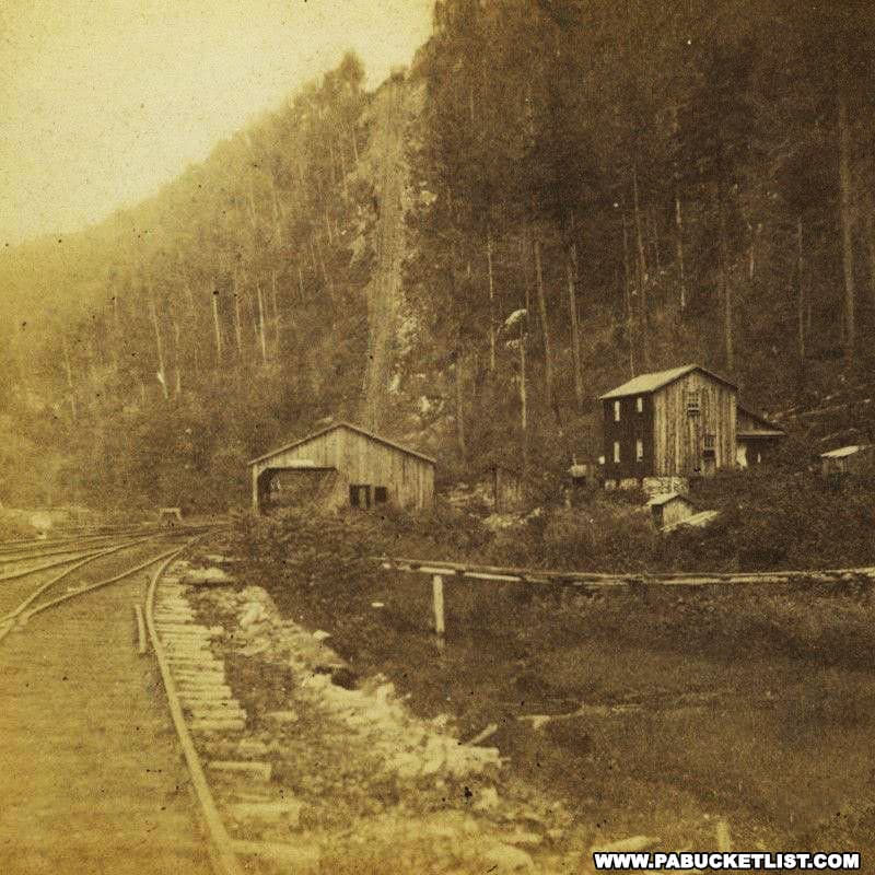 Historical photo showing the McIntyre Inclined Plane from the bottom.