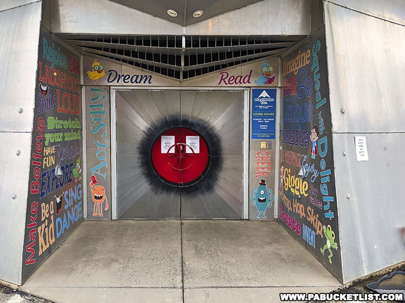 Front entrance to the stealth bomber toy store in Butler County Pennsylvania.