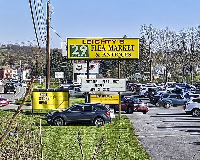 Exploring Leighty's Flea Market near Altoona Pennsylvania