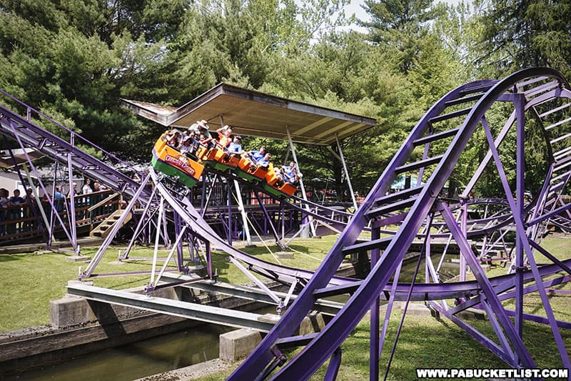 Kosmos Kurves is one of the "family rollercoasters" at Knoebels.