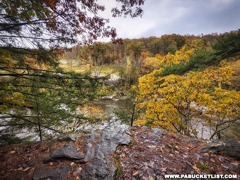 An autumn day at Lover's Leap along the Ferncliff Trail at Ohiopyle State Park.
