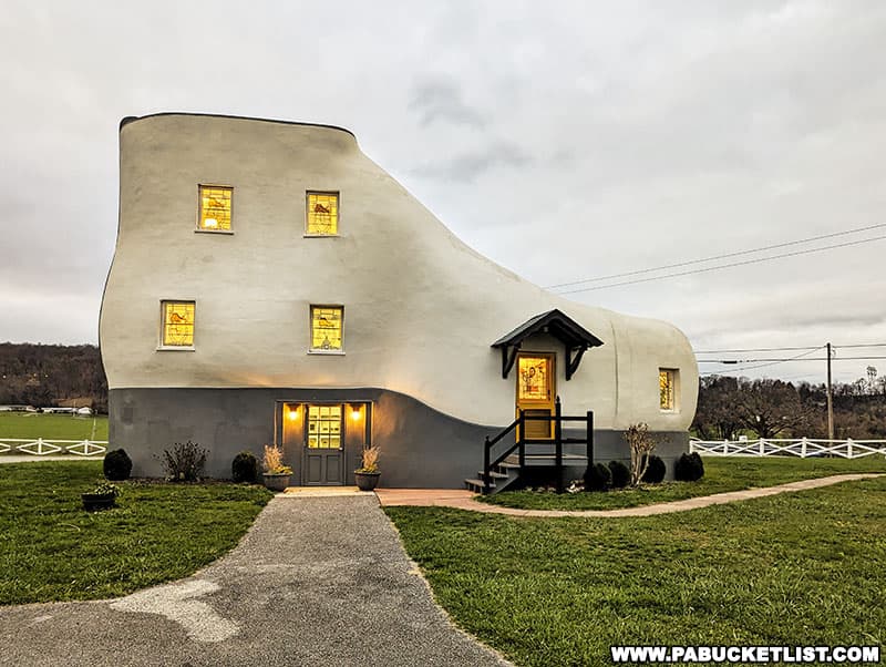 The Haines Shoe house is 48 feet long 25 feet high and 17 feet wide.