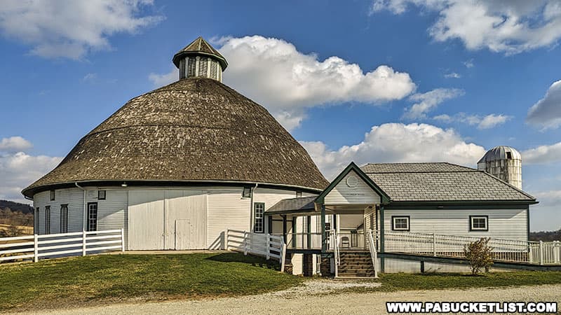 Most round barns in the United States were built between 1900 and 1920.