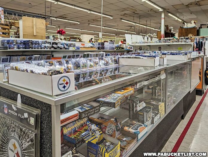 Exploring HokeEGeez Antique Store in Bedford PA Bucket List