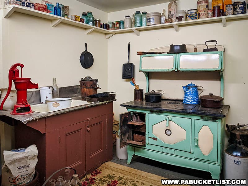 A display in side the Tour-Ed Coal Mine Museum showing what an early 20th century coal miner's kitchen might have looked like.