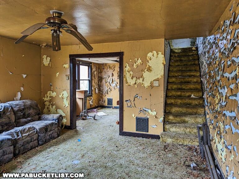 Exploring Yellow Dog Village PA's Best Ghost Town!