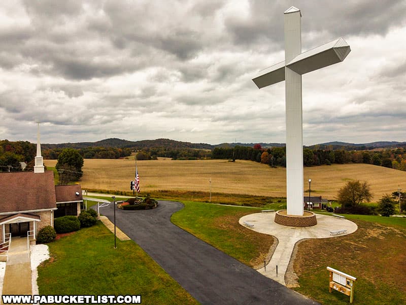 The Cross at Hilltop Baptist Church was erected in May 2023.