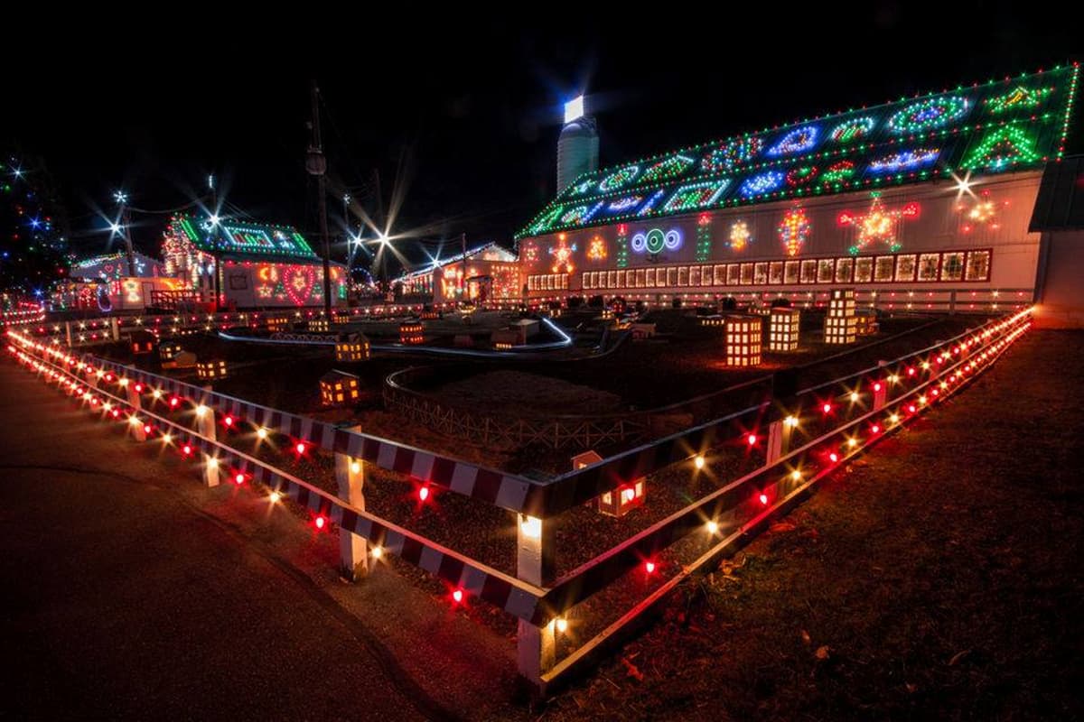 Christmas Village Berks County 